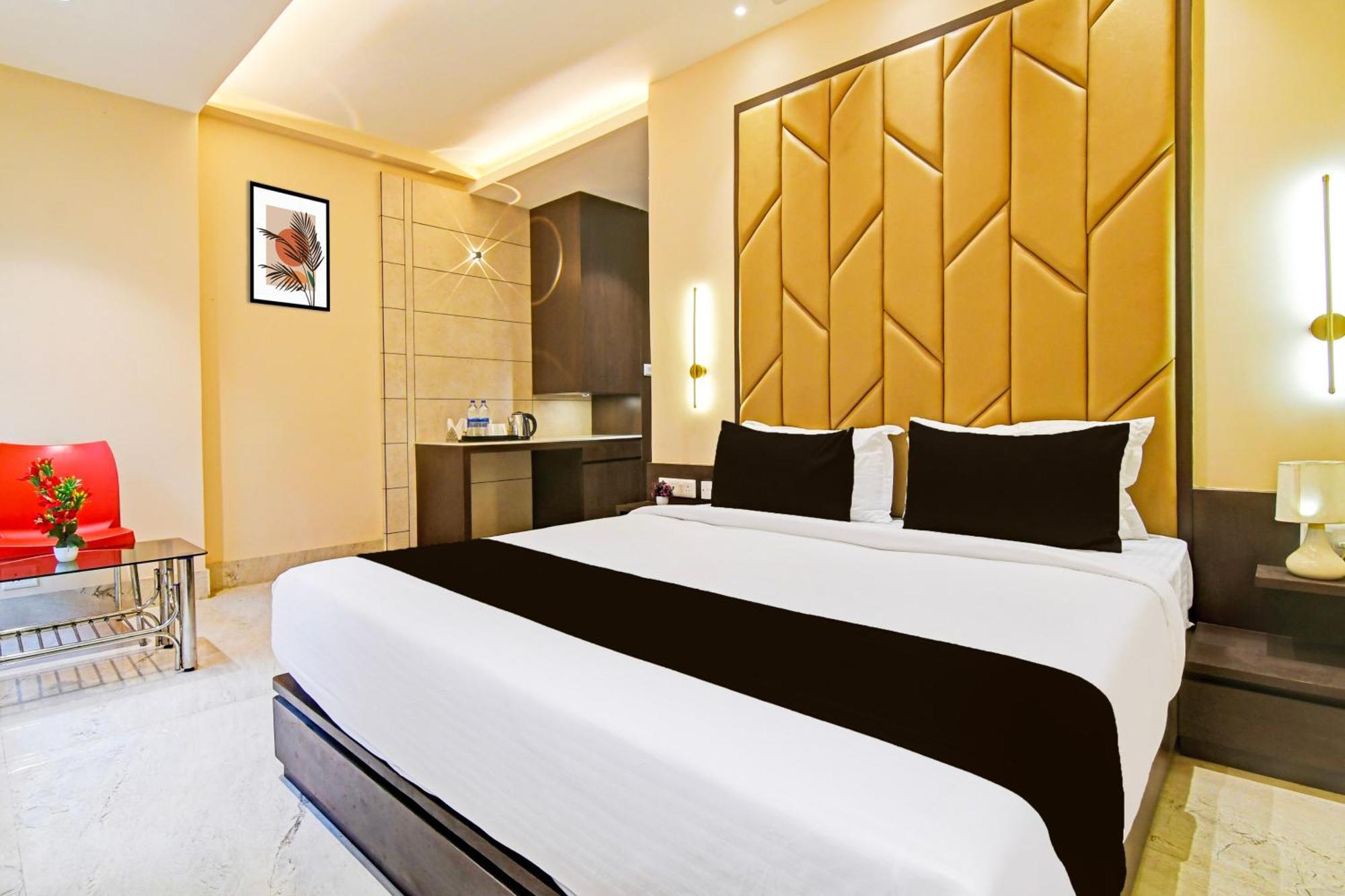 כלכותה Super Hotel O Samotel מראה חיצוני תמונה