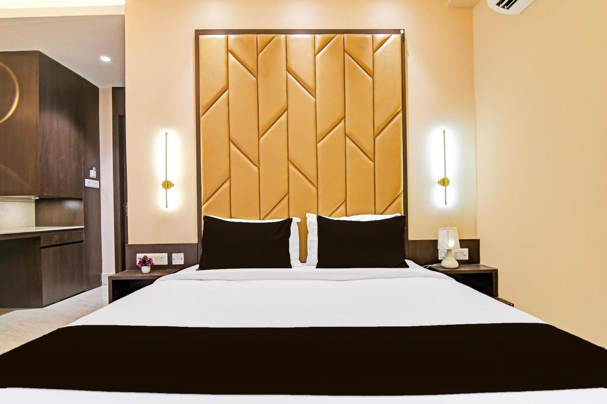 כלכותה Super Hotel O Samotel מראה חיצוני תמונה